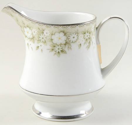 Princeton Creamer by Noritake