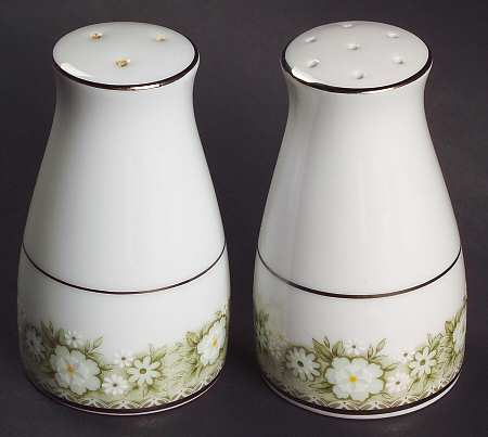 Salt & Pepper Set