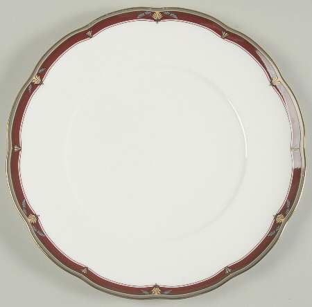 Queen's Splendor by Noritake