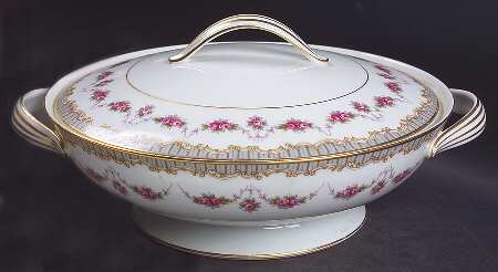 Ridgewood Round Covered Vegetable by Noritake