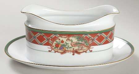 Royal Hunt Gravy Boat with Attached Underplate