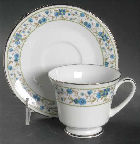 Sue Footed Cup & Saucer Set by Noritake