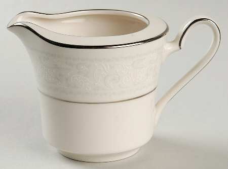 Trudy Creamer by Noritake