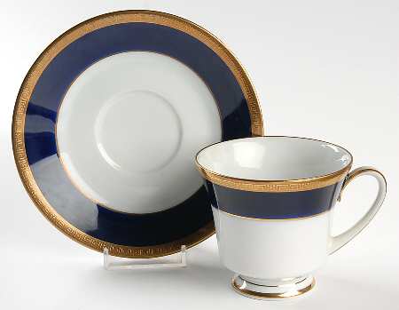 Footed Cup & Saucer Set