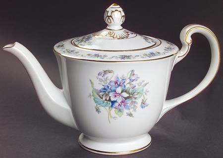 Violette Teapot & Lid by Noritake