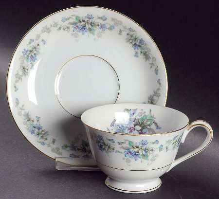 Violette Footed Cup & Saucer Set by Noritake