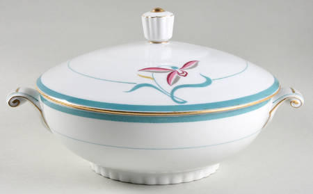 Allegro Round Covered Vegetable by Narumi