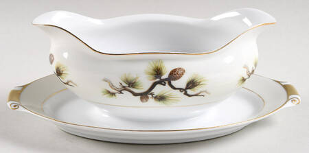 Shasta Pine White Gravy Boat with Attached Underplate
