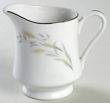 Saxony Creamer