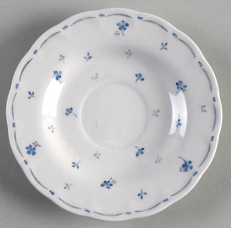 Dauphine Saucer