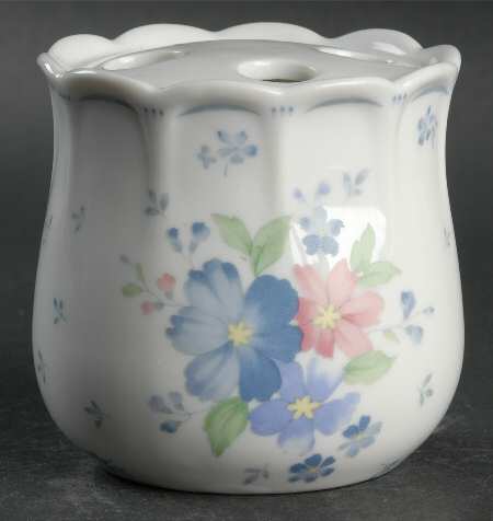 Dauphine Toothbrush Holder