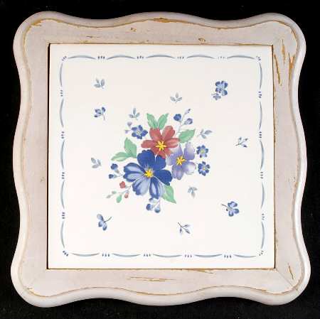 Dauphine Wood Frame Trivet