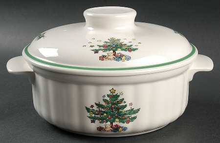 Happy Holidays 1.5 Qt Round Covered Casserole