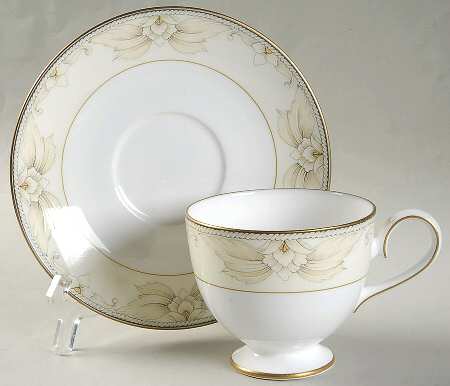 Rapture Footed Cup & Saucer Set