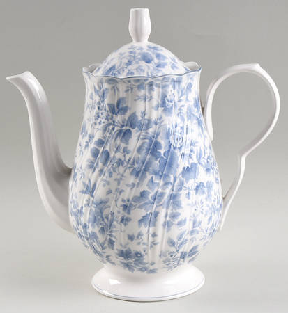 Tea Roses Coffee Pot & Lid by Nikko
