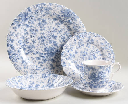 Tea Roses 5 Piece Place Setting