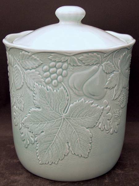 Woodbury Green Extra Large Canister & Lid