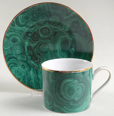 NM2 Flat Cup & Saucer Set