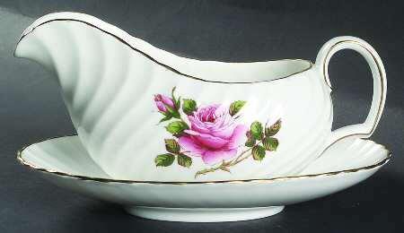 Gravy Boat & Underplate