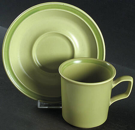 NIK49 Flat Cup & Saucer Set