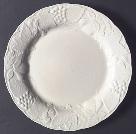 Woodbury Ivory by Nikko