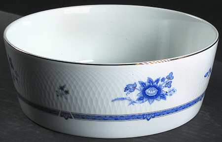 Victoria (Blue) 9" Salad Serving Bowl