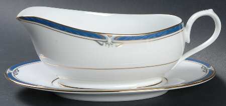 Impressions Gravy Boat & Underplate (Relish/Butter) by Noritake
