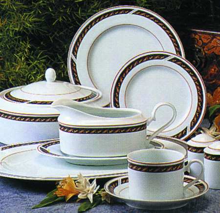 Lomond by Noritake