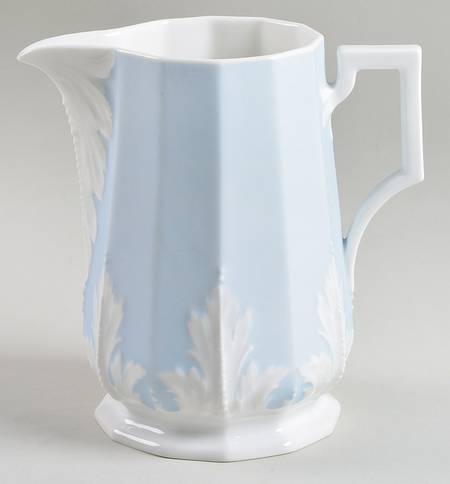 Perl Blue 24 Oz Pitcher