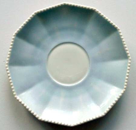 Perl Blue Saucer