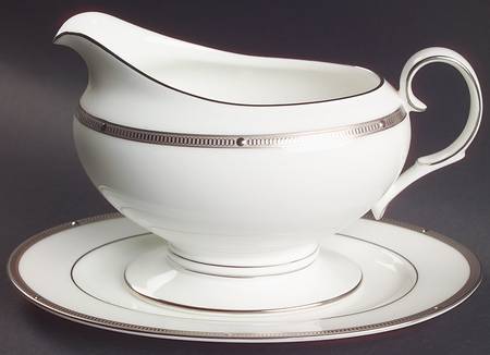 Rochelle Platinum Gravy Boat & Underplate (Relish/Butter)