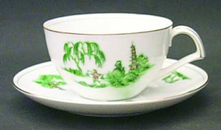 NAR54 Flat Cup & Saucer Set by Narumi