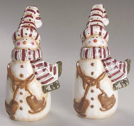Snow Mates Figural Salt and Pepper