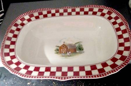 Barnyard Rectangular Vegetable Bowl