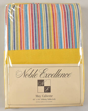 Muy Caliente 60" X 84" Oblong Tablecloth