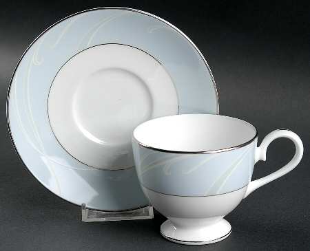 Pearl Crescent Footed Cup & Saucer Set