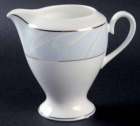 Pearl Crescent Creamer