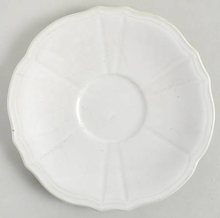 Maintenon Patine White Saucer