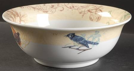 12 Days of Christmas (Gold Scrolls, No Trim) 9" Round Serving Bowl