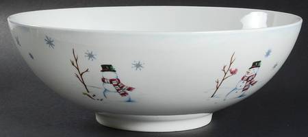 Building a Snowman 11" Round Serving Bowl