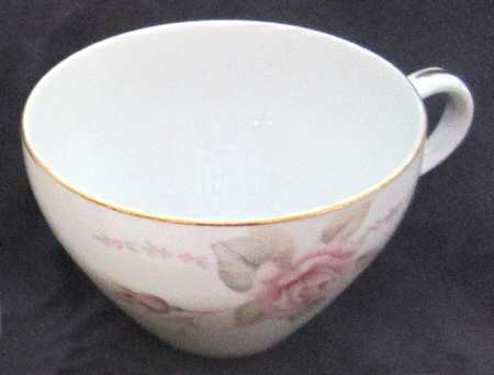Elizabeth Flat Cup