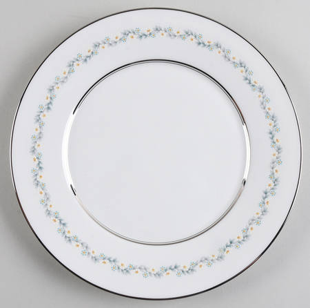 Holyoke Luncheon Plate