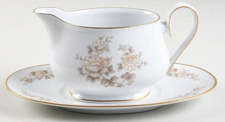 Mandarin Gravy Boat & Underplate by Oneida