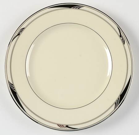 Ransom Salad Plate by Oscar De La Renta