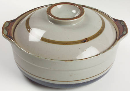 Mariner 2 Qt Round Covered Casserole