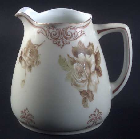 84 16 Oz Pitcher