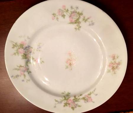 OSG114 Luncheon Plate