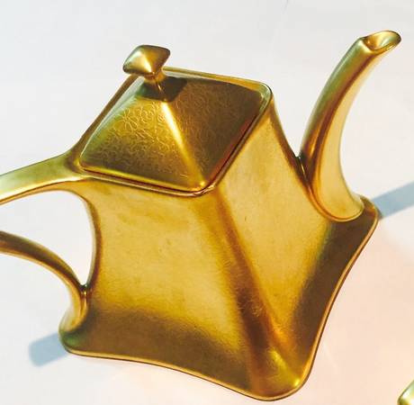 OSN3 Square Teapot & Lid