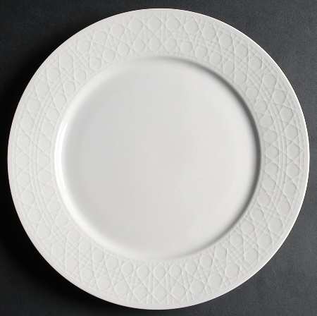 Hudson 12" Chop Plate (Round Platter) by Oneida