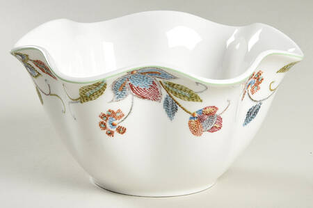 Kavita 6" Ruffled Bowl